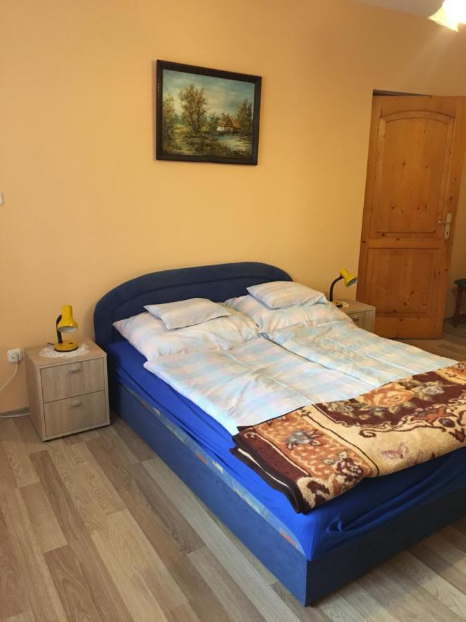 Barbara Apartmanhaz Kehidakustany Exterior photo